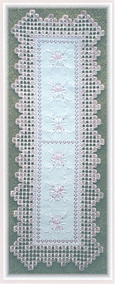 Pink Ice Tablerunner