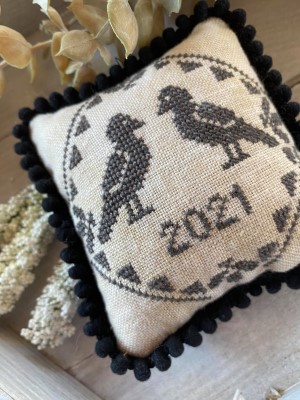 Blackbird Quaker by Frog Cottage Designs